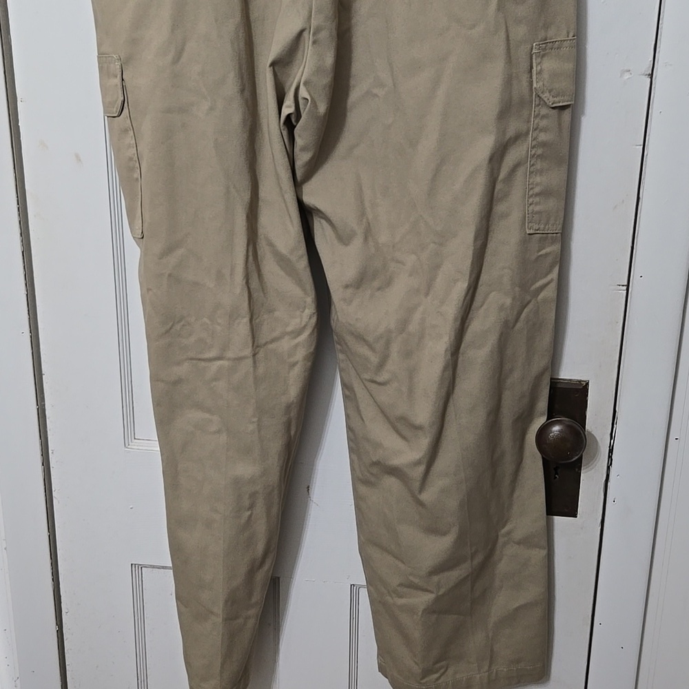 Dickies Relaxed Straight Flatfront Men's Tan Beige Cargo Pants 40x32 - Picture 5 of 6